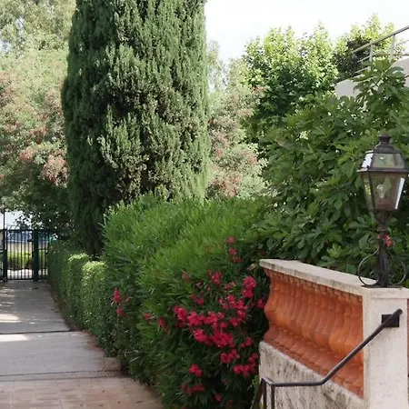 Avenue General Leclerc סן טרופז